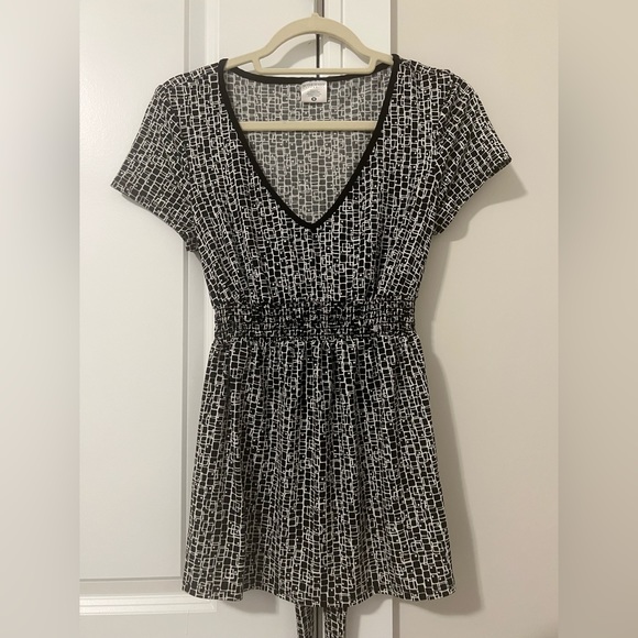 Motherhood Maternity brand size medium - Picture 1 of 12